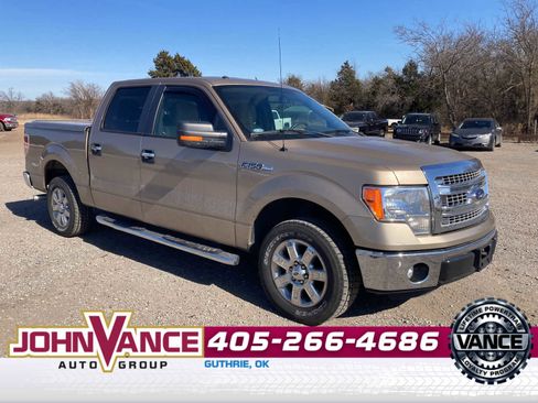 Used 2014 Ford F150 XLT w/ XLT Chrome Package image 9