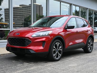 Used 2022 Ford Escape SE w/ SE Sport Appearance Package