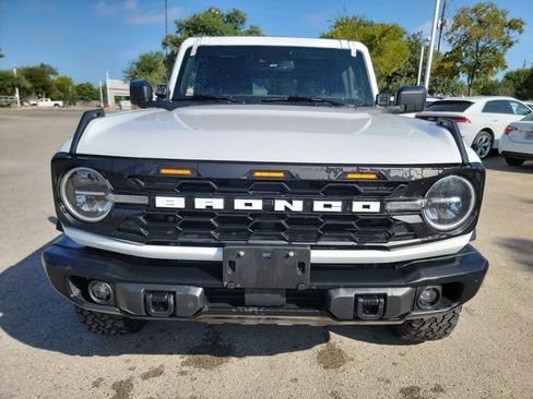 Used 2023 Ford Bronco Black Diamond AWD/4WD image 2
