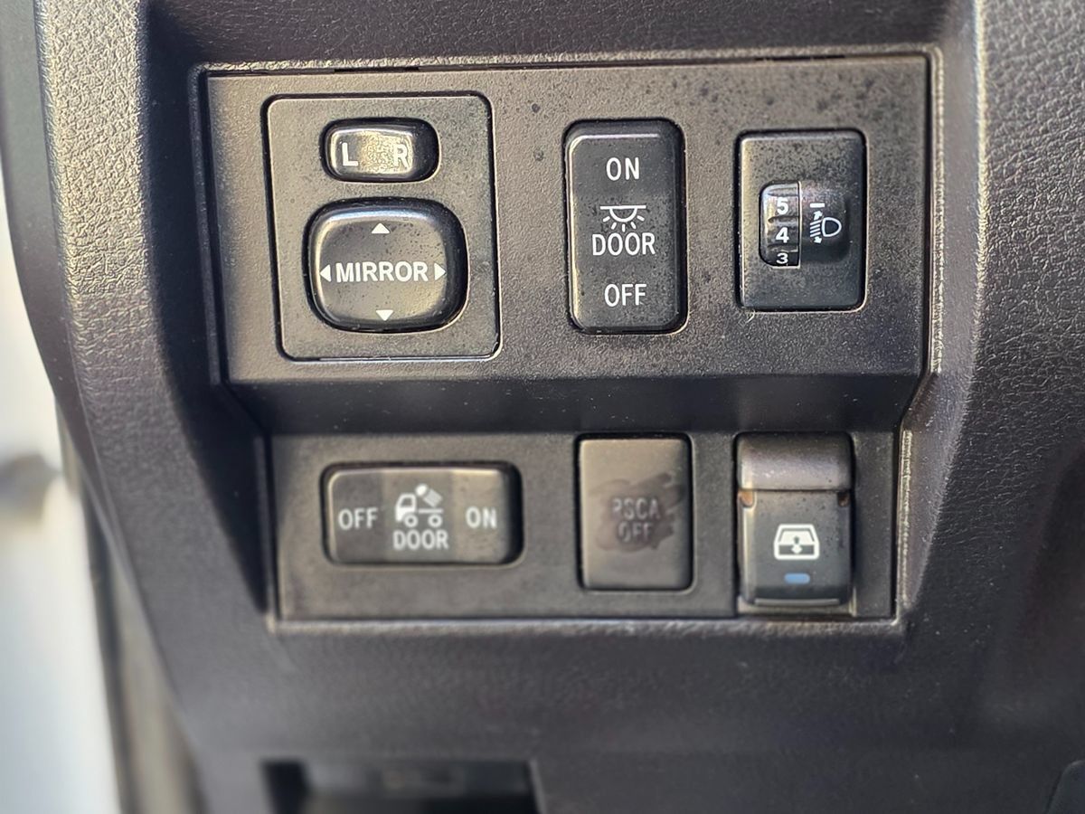 Used 2016 Toyota Tundra Limited AWD/4WD image 49