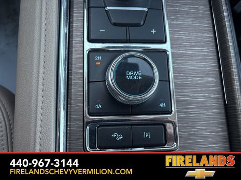 Used 2022 Ford Expedition Limited image 24