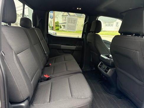 Certified 2025 Ford F150 XLT w/ Equipment Group 302A MID AWD/4WD image 37