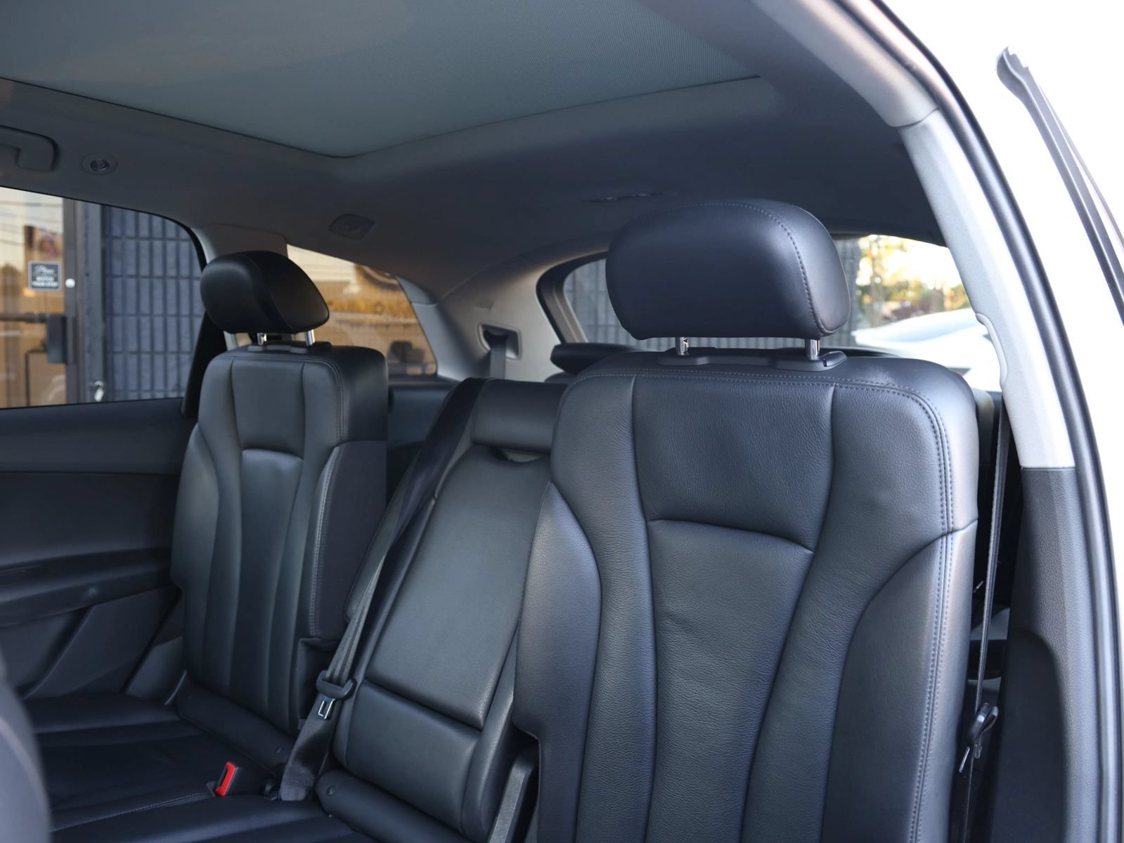 Used 2019 Audi Q7 3.0T Premium w/ Cold Weather Package AWD/4WD image 22