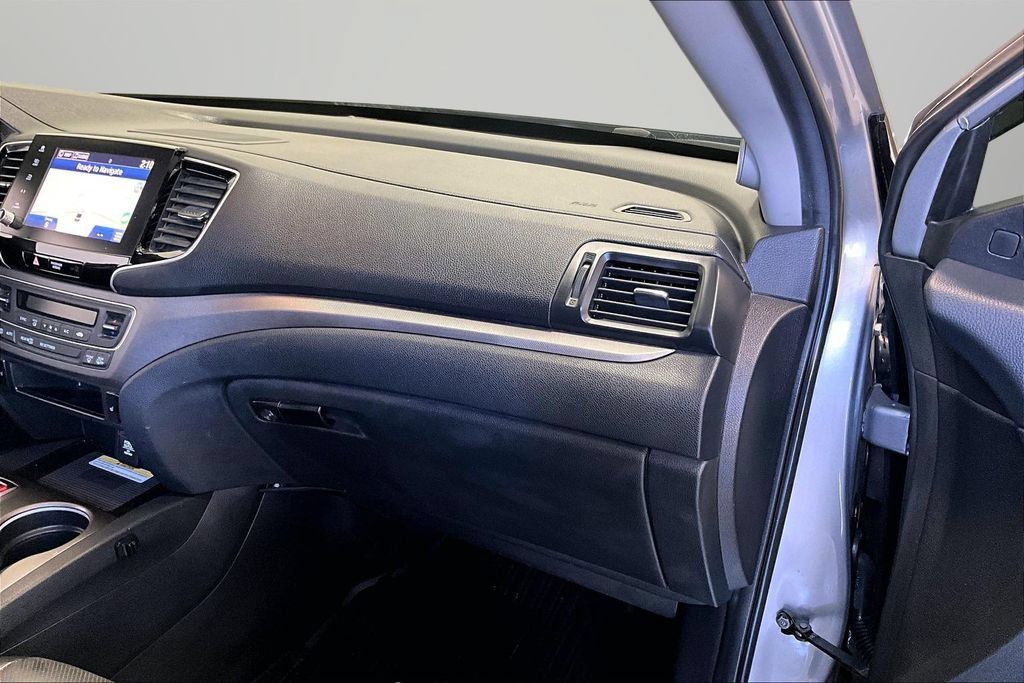 Used 2021 Honda Ridgeline RTL-E image 26