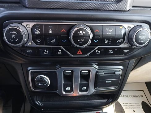 Certified 2023 Jeep Wrangler Sport S image 15