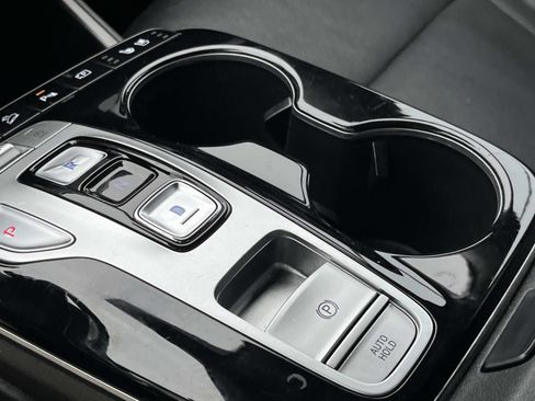 Used 2023 Hyundai Tucson Limited image 38