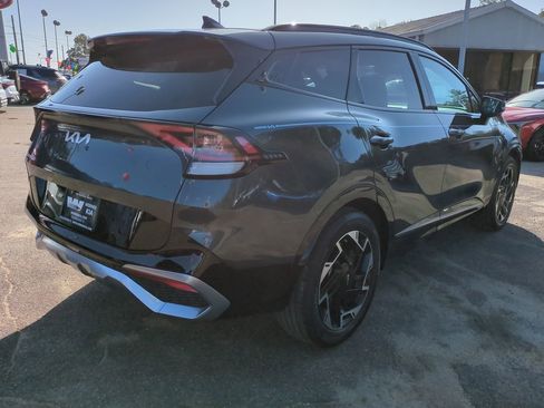 Certified 2023 Kia Sportage SX image 5