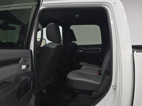 Used 2022 RAM 2500 Big Horn w/ Level A Equipment Group image 9