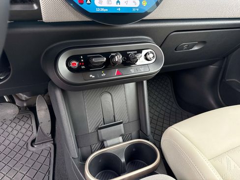 Used 2025 MINI Cooper Convertible FWD image 19