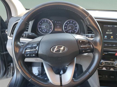 Used 2019 Hyundai Elantra Value Edition image 19