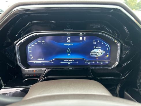 Used 2022 Chevrolet Silverado 1500 LTZ image 22