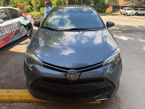 Used 2017 Toyota Corolla L FWD image 2
