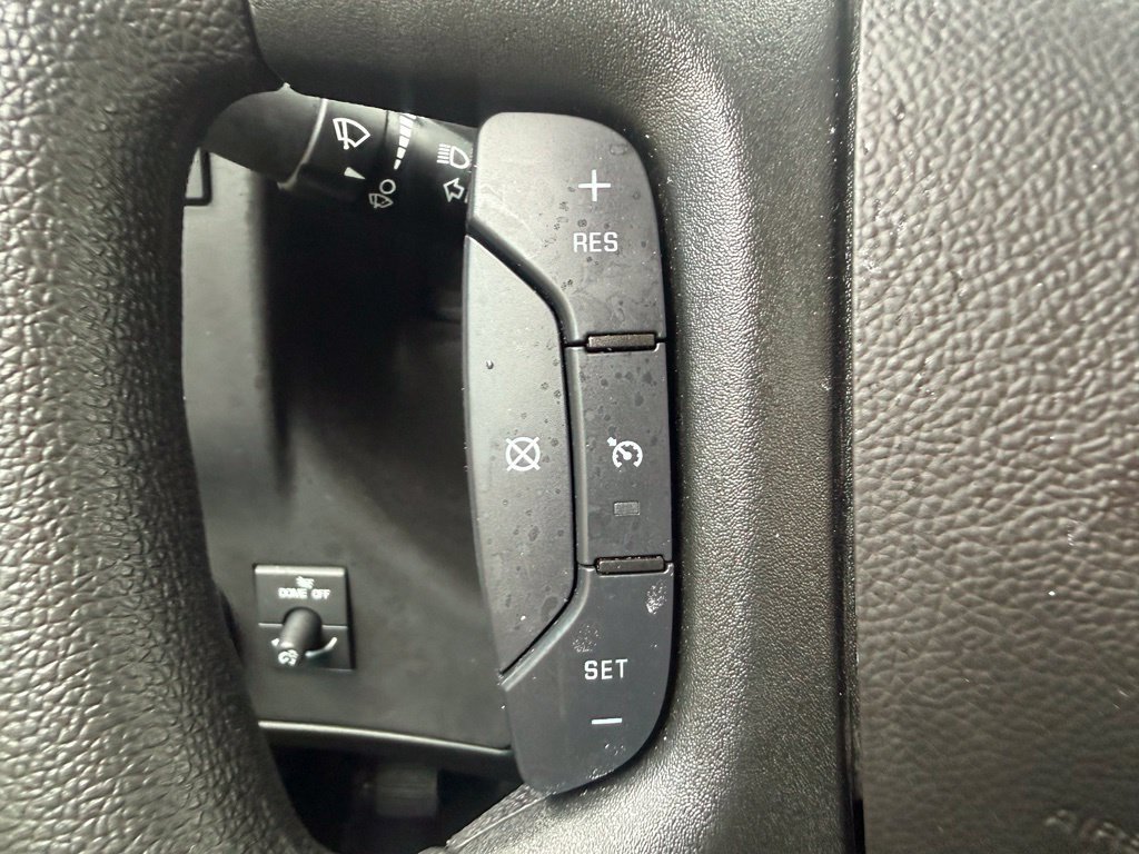 Used 2025 Chevrolet Express 3500 LT w/ LT Preferred Equipment Group RWD image 19