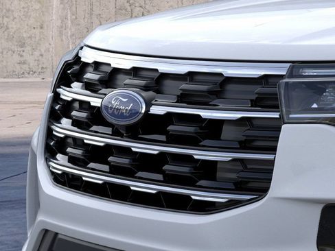 New 2026 Ford Explorer Active w/ Active Comfort Package AWD/4WD image 17