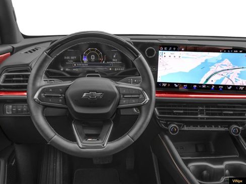 New 2025 Chevrolet Traverse Z71 image 10