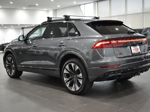 Used 2025 Audi Q8 Premium Plus w/ Premium Plus Package AWD/4WD image 9
