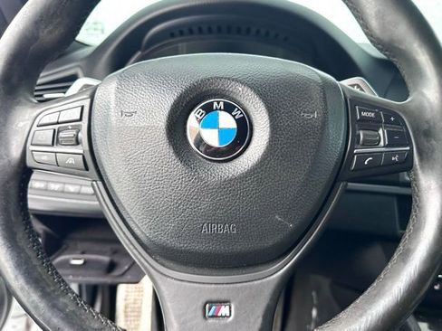 Used 2013 BMW 550i xDrive Sedan image 13