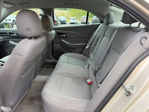 Used 2014 Chevrolet Malibu LS FWD image 20