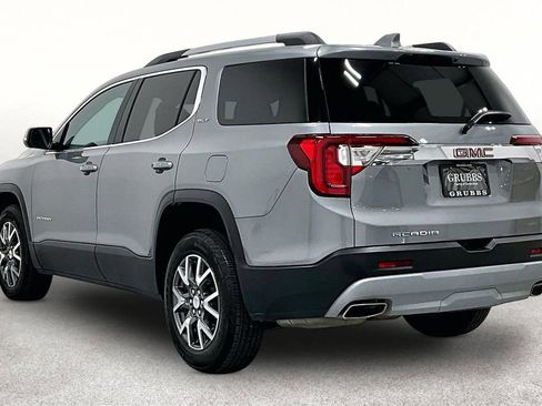 Used 2023 GMC Acadia SLT w/ Preferred Package FWD image 15