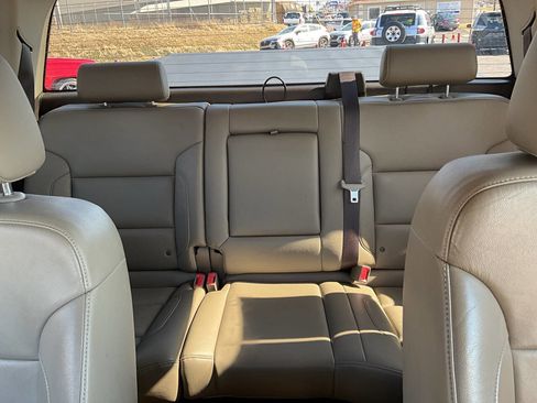 Used 2017 GMC Sierra 1500 SLT w/ Suspension Package, Off-Road image 13