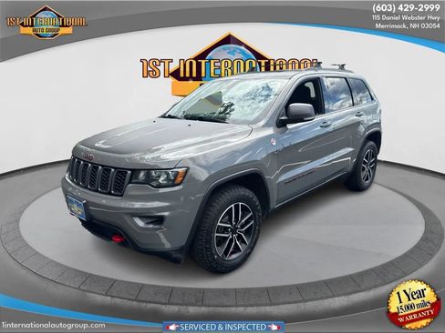 Used 2021 Jeep Grand Cherokee Trailhawk AWD/4WD image 1