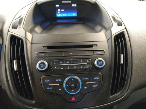 Used 2017 Ford Escape SE FWD image 25