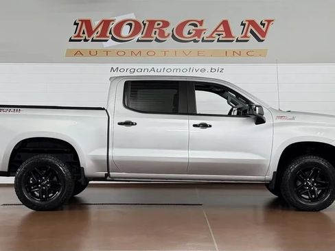 Used 2019 Chevrolet Silverado 1500 LT Trail Boss AWD/4WD image 2