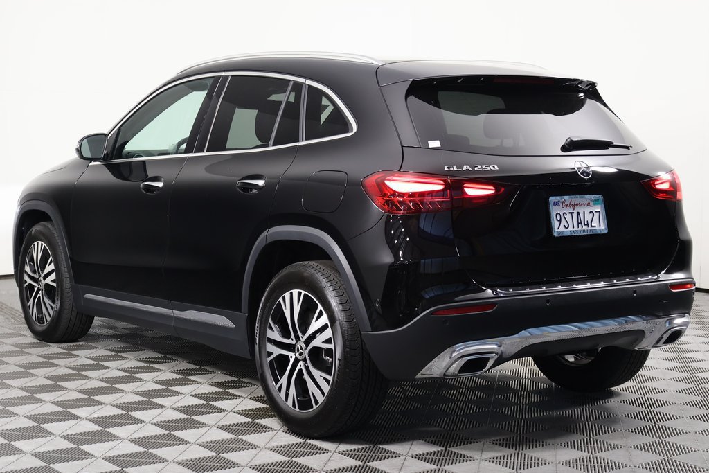 Certified 2025 Mercedes-Benz GLA 250 image 6