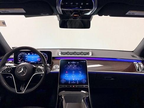 Certified 2024 Mercedes-Benz S 580 4MATIC Sedan image 3