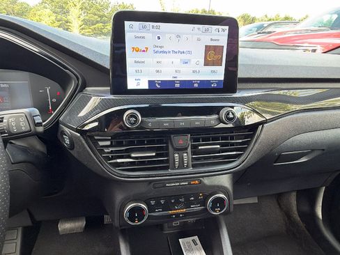 Used 2025 Ford Escape ST-Line FWD image 31