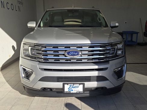 Used 2019 Ford Expedition Max Limited w/ Equipment Group 302A image 2