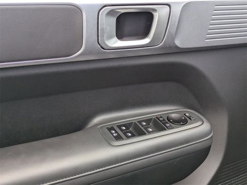 Used 2025 Hyundai Santa Fe SEL image 13