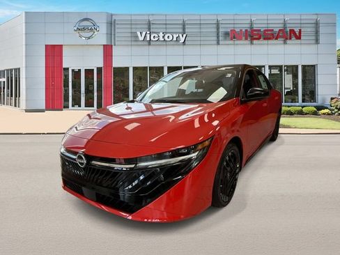 New 2026 Nissan Sentra SR w/ SR Premium Package FWD image 7