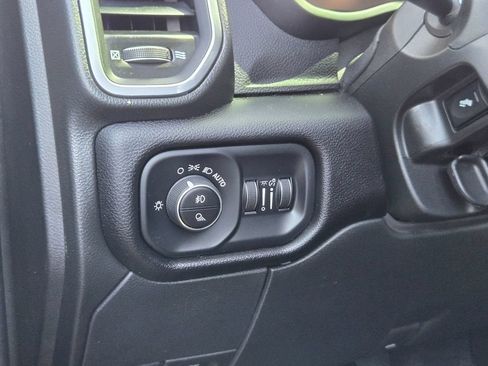 Used 2024 RAM 2500 Laramie w/ Safety Group AWD/4WD image 6