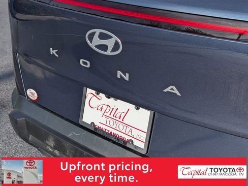 Used 2024 Hyundai Kona SE image 7