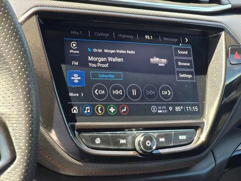 Used 2021 Chevrolet TrailBlazer RS w/ Technology Package FWD image 4