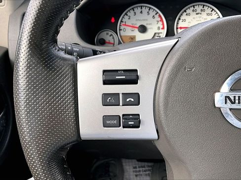 Used 2015 Nissan Xterra PRO-4X w/ Nevada Tow Package image 11