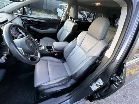 Used 2022 Subaru Outback Limited image 10