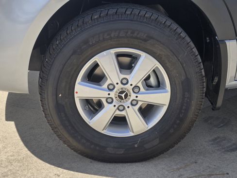 New 2025 Mercedes-Benz Sprinter 2500 image 10