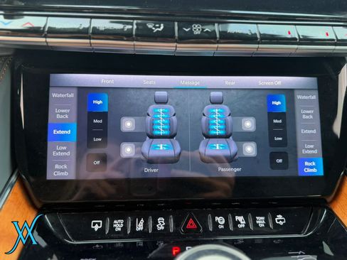Used 2022 Jeep Grand Wagoneer Series II w/ Convenience Group III AWD/4WD image 35