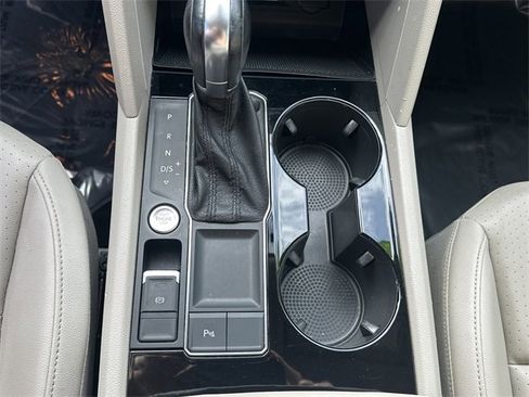 Used 2019 Volkswagen Atlas SEL image 21