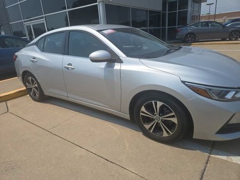 Used 2023 Nissan Sentra SV FWD image 2
