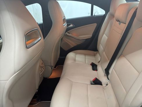 Used 2018 Mercedes-Benz CLA 250 image 20