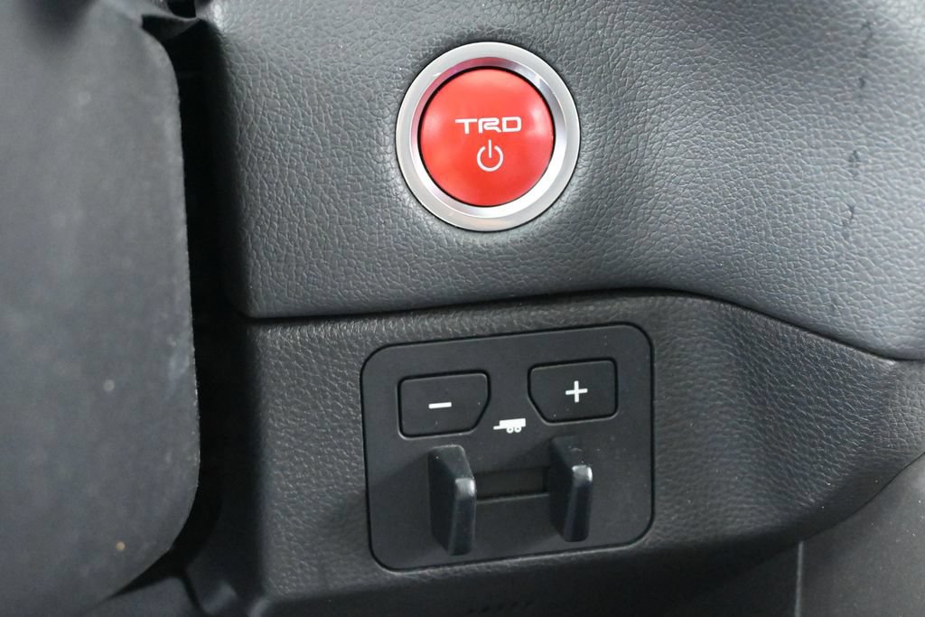 Used 2023 Toyota Sequoia Limited w/ TRD Off-Road Package AWD/4WD image 33