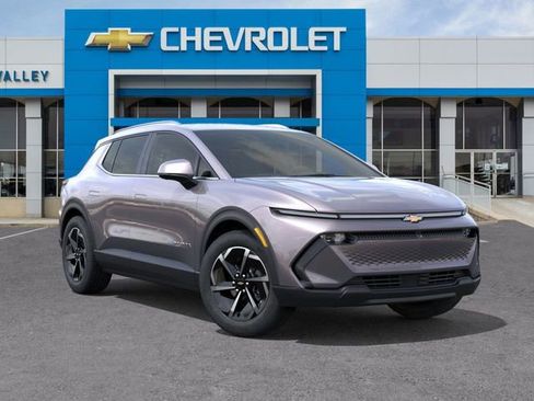 New 2026 Chevrolet Equinox EV LT image 7