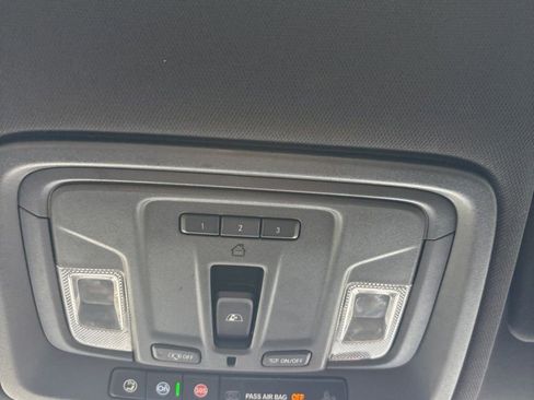 Used 2021 Chevrolet Silverado 1500 High Country w/ Z71 Off-Road Package image 33