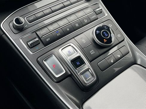 Used 2023 Hyundai Santa Fe SEL image 21