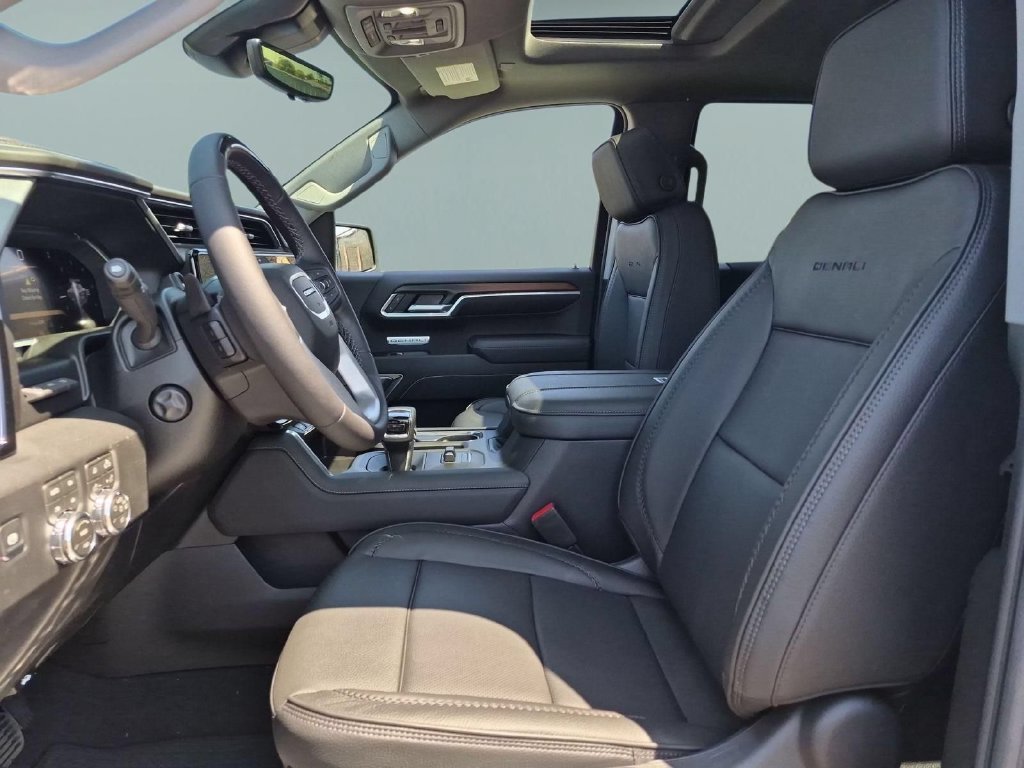 New 2026 GMC Sierra 1500 Denali AWD/4WD image 13