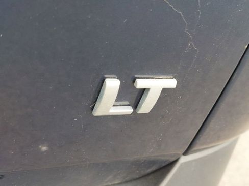 Used 2023 Chevrolet Traverse LT AWD/4WD image 44