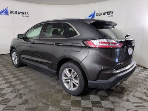 Used 2019 Ford Edge SEL AWD/4WD image 3